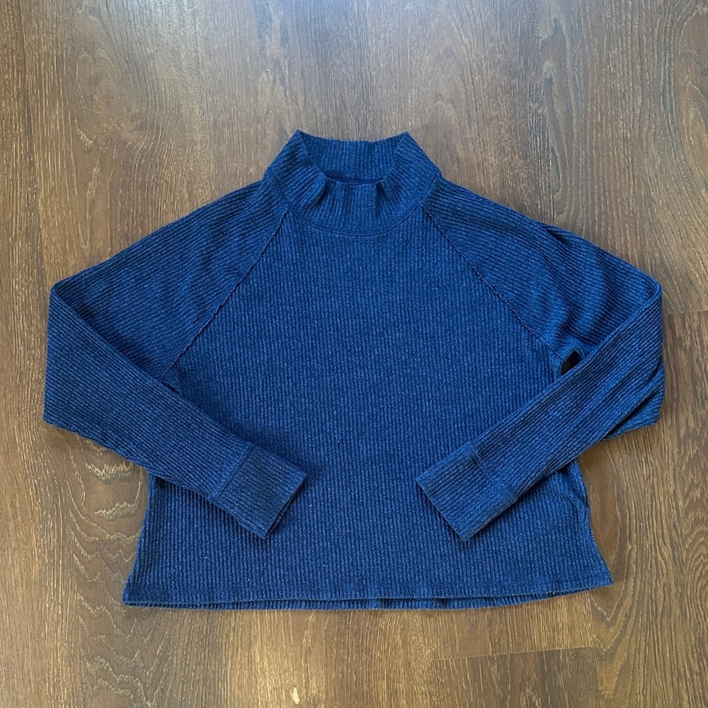 Abercrombie and Fitch Sweater